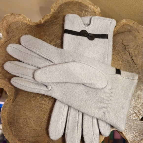 Soft bow gloves - Picture 2 of 8